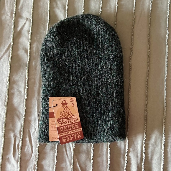 Andes Gifts Fair Trade 100% Alpaca Fiber Knitted Beanie - NWT - Picture 1 of 5
